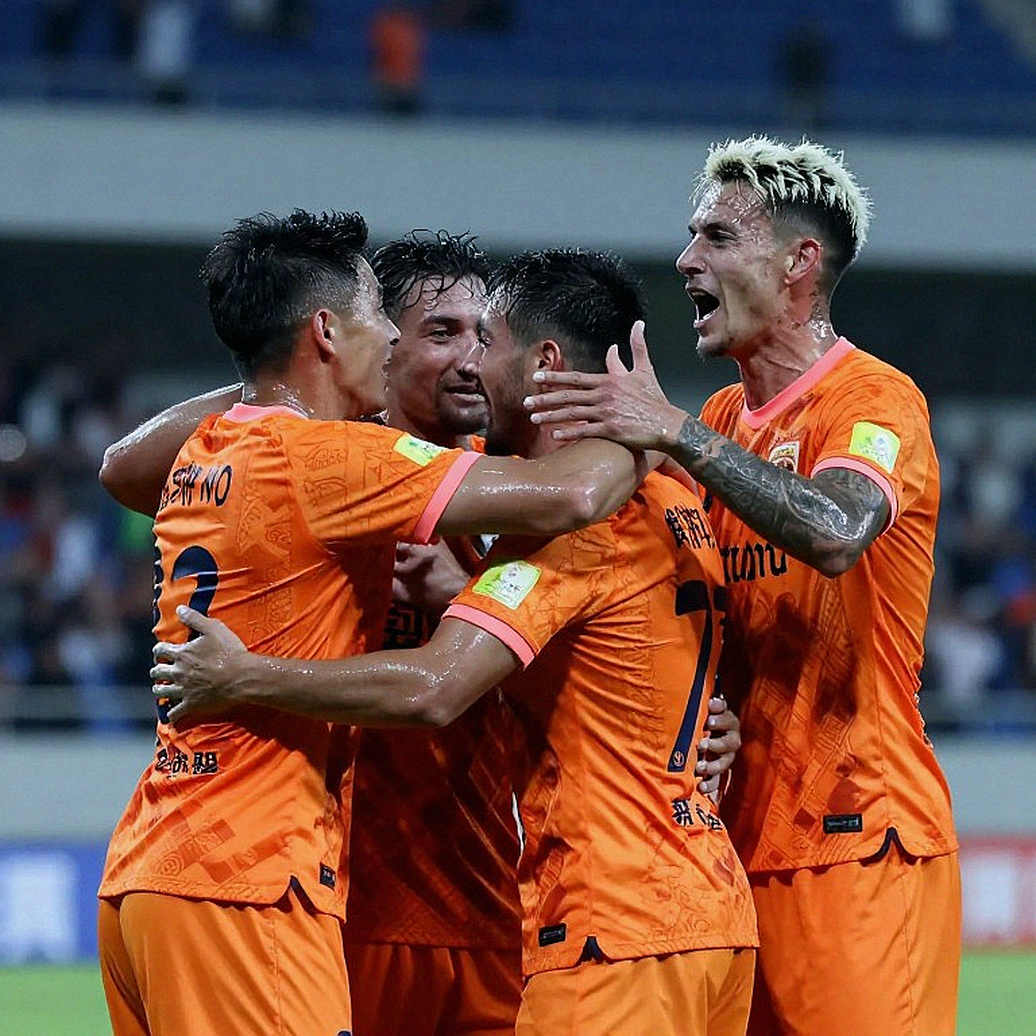 V.League Không Thiếu Tiền — Nó Thiếu Người Dám Tiêu Đúng Cách